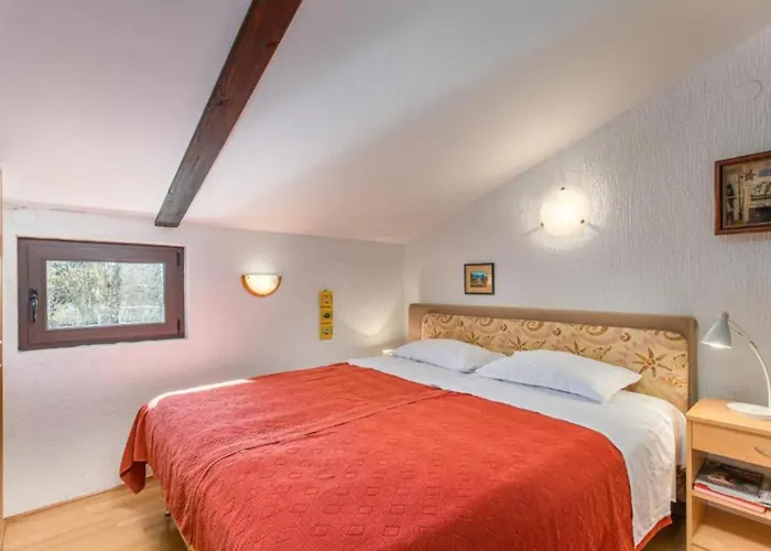 Mirna - Three Bedroom With Balcony And Sea View * Njivice
