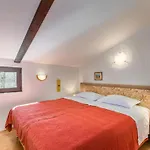 Mirna - Three Bedroom With Balcony And Sea View * 니바이스